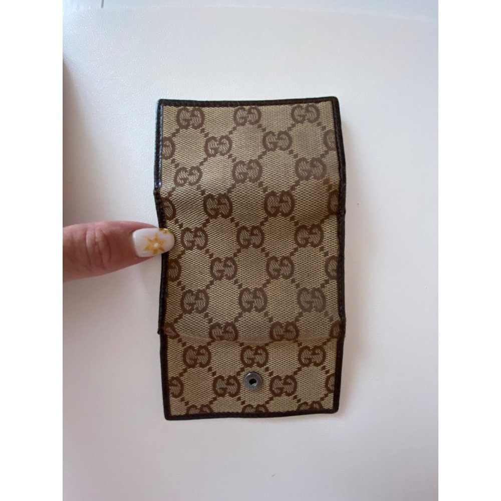 Gucci Classic Monogram Key Case Authentic - Picture 9 of 15